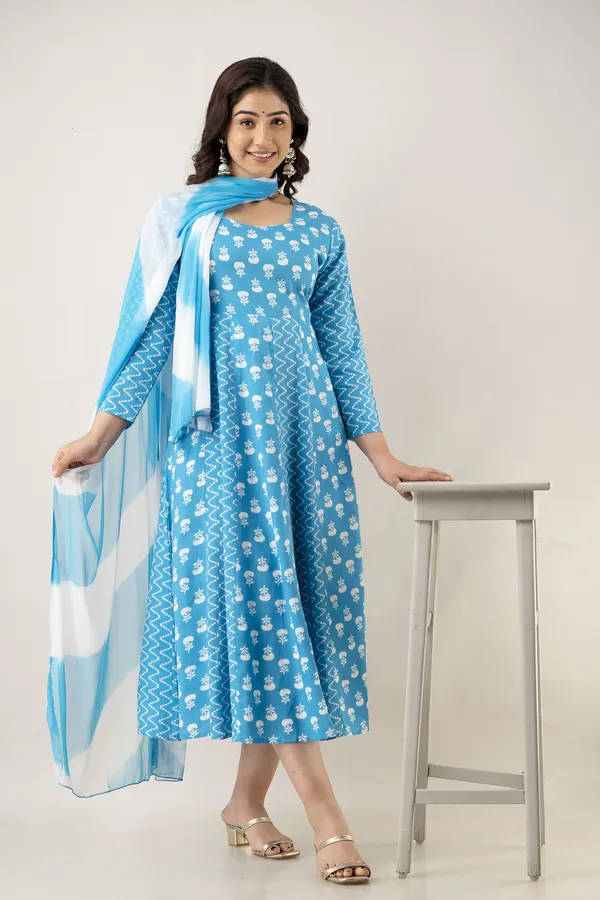 Women_Cotton_And_Rayon_Printed_Anarkali_Kurta_And_Dupatta_Set